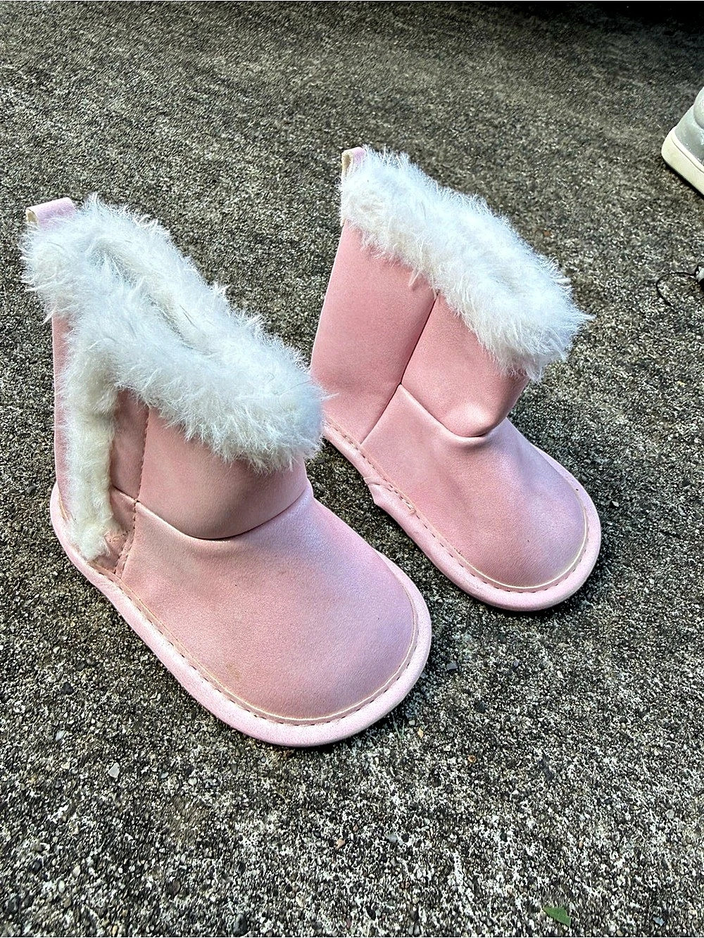 Child of mine by Carters Baby Pink Fur Cuff Boots Baby 3-6M